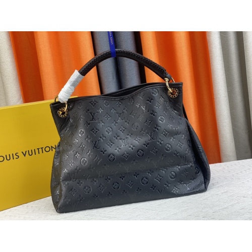 Cheap Louis Vuitton AAA Quality Handbags For Women #1093539 Replica Wholesale [$68.00 USD] [ITEM#1093539] on Replica Louis Vuitton AAA Quality Handbags