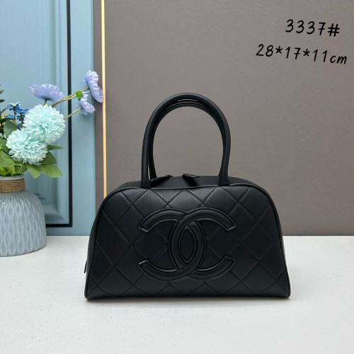 Chanel AAA Quality Handbags For Women #1093775