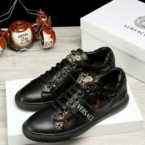 Cheap Versace Casual Shoes For Men #1094269 Replica Wholesale [$68.00 USD] [ITEM#1094269] on Replica Versace Casual Shoes