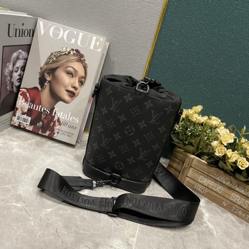 Cheap Louis Vuitton AAA Man Messenger Bags #1094417 Replica Wholesale [$64.00 USD] [ITEM#1094417] on Replica Louis Vuitton AAA Man Messenger Bags