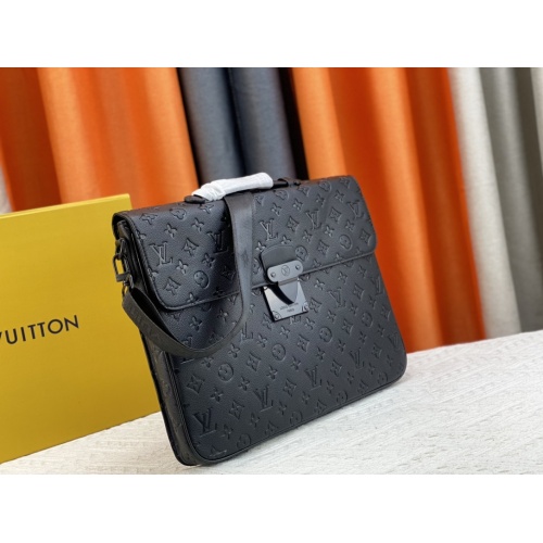 Cheap Louis Vuitton AAA Man Messenger Bags #1094433 Replica Wholesale [$72.00 USD] [ITEM#1094433] on Replica Louis Vuitton AAA Man Messenger Bags