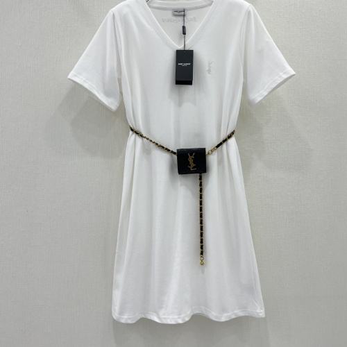 Cheap Yves Saint Laurent Dresses Short Sleeved For Women #1097807 Replica Wholesale [$85.00 USD] [ITEM#1097807] on Replica Yves Saint Laurent Dresses