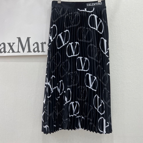 Cheap Valentino Skirts For Women #1098031 Replica Wholesale [$82.00 USD] [ITEM#1098031] on Replica Valentino Skirts