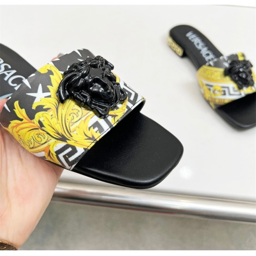 Cheap Versace Slippers For Women #1098150 Replica Wholesale [$82.00 USD] [ITEM#1098150] on Replica Versace Slippers