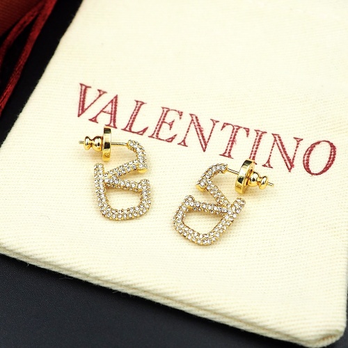 Cheap Valentino Earrings For Women #1098397 Replica Wholesale [$27.00 USD] [ITEM#1098397] on Replica Valentino Earrings