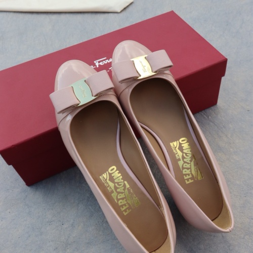 Cheap Salvatore Ferragamo Flat Shoes For Women #1099051 Replica Wholesale [$96.00 USD] [ITEM#1099051] on Replica Salvatore Ferragamo Flat Shoes