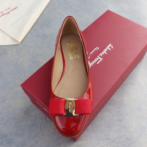 Cheap Salvatore Ferragamo Flat Shoes For Women #1099076 Replica Wholesale [$96.00 USD] [ITEM#1099076] on Replica Salvatore Ferragamo Flat Shoes