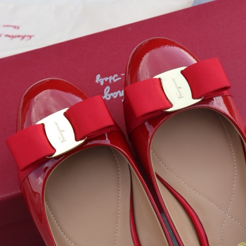 Cheap Salvatore Ferragamo Flat Shoes For Women #1099076 Replica Wholesale [$96.00 USD] [ITEM#1099076] on Replica Salvatore Ferragamo Flat Shoes
