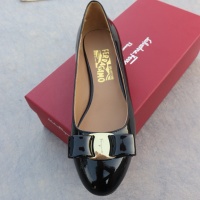 Cheap Salvatore Ferragamo Flat Shoes For Women #1099069 Replica Wholesale [$96.00 USD] [ITEM#1099069] on Replica Salvatore Ferragamo Flat Shoes