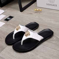 Versace Slippers For Men #1099575