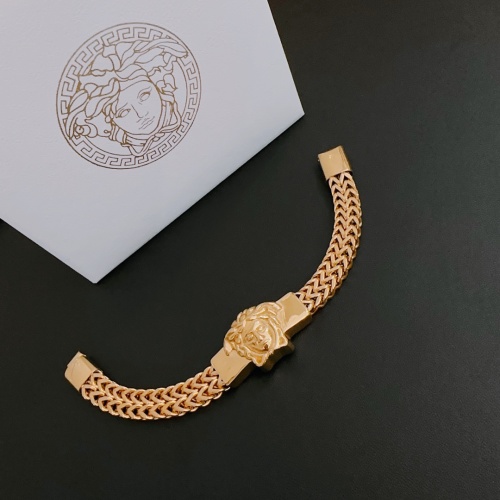 Cheap Versace Bracelets #1103155 Replica Wholesale [$85.00 USD] [ITEM#1103155] on Replica Versace Bracelets