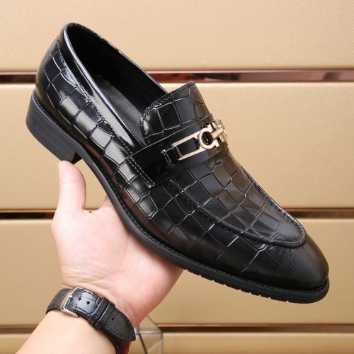 Cheap Salvatore Ferragamo Leather Shoes For Men #1105657 Replica Wholesale [$92.00 USD] [ITEM#1105657] on Replica Salvatore Ferragamo Leather Shoes