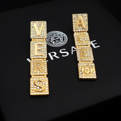 Cheap Versace Earrings For Women #1108043 Replica Wholesale [$29.00 USD] [ITEM#1108043] on Replica Versace Earrings