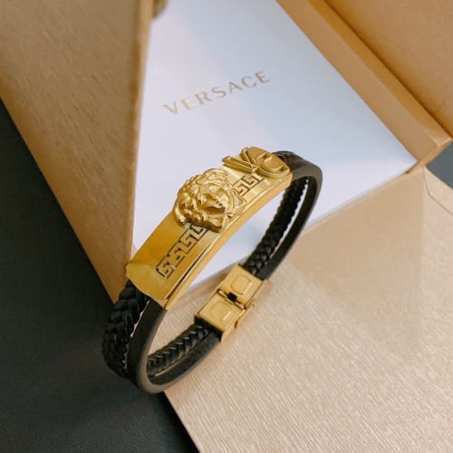 Cheap Versace Bracelets #1108141 Replica Wholesale [$42.00 USD] [ITEM#1108141] on Replica Versace Bracelets