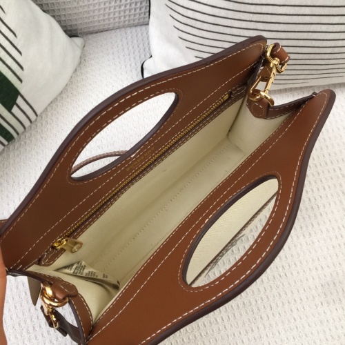 Cheap Burberry AAA Quality Messenger Bags For Women #1108509 Replica Wholesale [$96.00 USD] [ITEM#1108509] on Replica Burberry AAA Messenger Bags