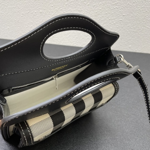 Cheap Burberry AAA Quality Messenger Bags For Women #1108513 Replica Wholesale [$96.00 USD] [ITEM#1108513] on Replica Burberry AAA Messenger Bags