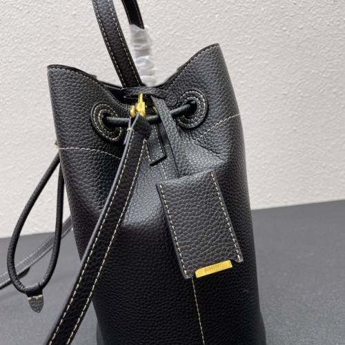 Cheap Burberry AAA Quality Messenger Bags For Women #1108517 Replica Wholesale [$108.00 USD] [ITEM#1108517] on Replica Burberry AAA Quality Messenger Bags