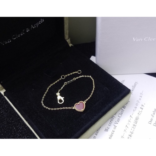 Cheap Van Cleef &amp; Arpels Jewelry Set For Women #1108946 Replica Wholesale [$40.00 USD] [ITEM#1108946] on Replica Van Cleef &amp; Arpels Jewelry Set