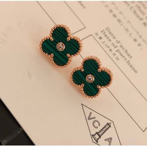 Cheap Van Cleef &amp; Arpels Jewelry Set For Women #1108967 Replica Wholesale [$64.00 USD] [ITEM#1108967] on Replica Van Cleef &amp; Arpels Jewelry Set