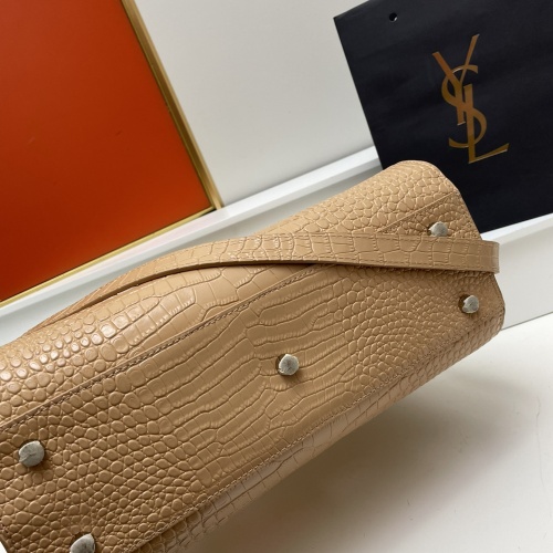 Cheap Yves Saint Laurent AAA Quality Handbags For Women #1109555 Replica Wholesale [$128.00 USD] [ITEM#1109555] on Replica Yves Saint Laurent AAA Handbags
