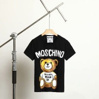 Moschino T-Shirts Short Sleeved For Women #1100923