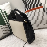 Cheap Burberry AAA Quality Messenger Bags For Women #1108508 Replica Wholesale [$96.00 USD] [ITEM#1108508] on Replica Burberry AAA Messenger Bags