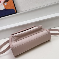 Cheap Burberry AAA Quality Messenger Bags For Women #1108514 Replica Wholesale [$98.00 USD] [ITEM#1108514] on Replica Burberry AAA Messenger Bags