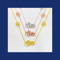 Cheap Van Cleef &amp; Arpels Necklaces For Women #1108879 Replica Wholesale [$34.00 USD] [ITEM#1108879] on Replica Van Cleef &amp; Arpels Necklaces