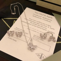 Van Cleef & Arpels Jewelry Set For Women #1108895