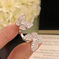 Cheap Van Cleef &amp; Arpels Jewelry Set For Women #1108895 Replica Wholesale [$82.00 USD] [ITEM#1108895] on Replica Van Cleef &amp; Arpels Jewelry Set