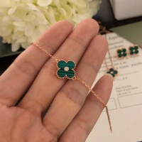 Cheap Van Cleef &amp; Arpels Jewelry Set For Women #1108967 Replica Wholesale [$64.00 USD] [ITEM#1108967] on Replica Van Cleef &amp; Arpels Jewelry Set