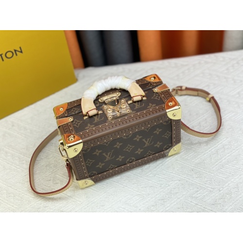 Cheap Louis Vuitton AAA Quality Messenger Bags For Women #1113626 Replica Wholesale [$130.00 USD] [ITEM#1113626] on Replica Louis Vuitton AAA Quality Messenger Bags