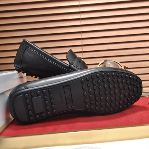 Cheap Versace Leather Shoes For Men #1113647 Replica Wholesale [$98.00 USD] [ITEM#1113647] on Replica Versace Leather Shoes