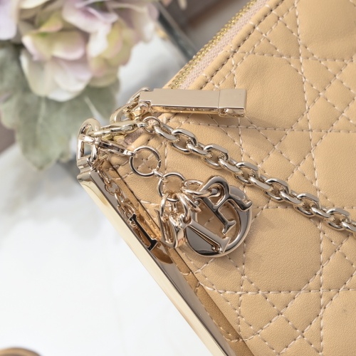 Cheap Christian Dior AAA Quality Shoulder Bags For Women #1113998 Replica Wholesale [$76.00 USD] [ITEM#1113998] on Replica Christian Dior AAA Quality Shoulder Bags