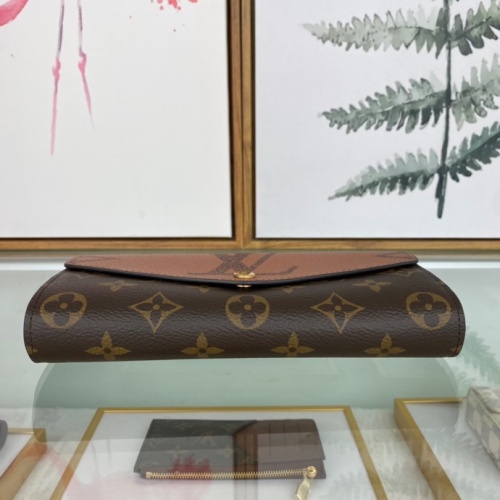 Cheap Louis Vuitton AAA Quality Wallets For Women #1114384 Replica Wholesale [$82.00 USD] [ITEM#1114384] on Replica Louis Vuitton AAA+ Quality Wallets