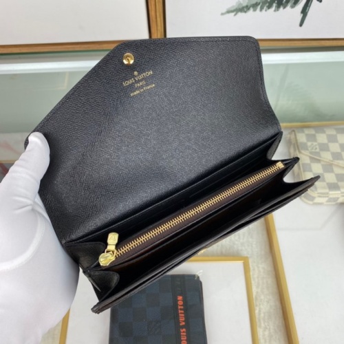 Cheap Louis Vuitton AAA Quality Wallets For Women #1114384 Replica Wholesale [$82.00 USD] [ITEM#1114384] on Replica Louis Vuitton AAA+ Quality Wallets