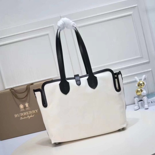 Cheap Burberry AAA Quality Shoulder Bags For Women #1114582 Replica Wholesale [$96.00 USD] [ITEM#1114582] on Replica Burberry AAA Quality Shoulder Bags