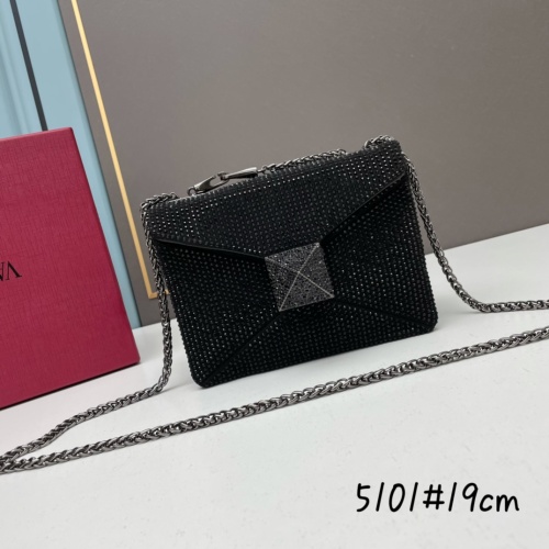 Cheap Valentino AAA Quality Messenger Bags For Women #1114919 Replica Wholesale [$115.00 USD] [ITEM#1114919] on Replica Valentino AAA Quality Messenger Bags