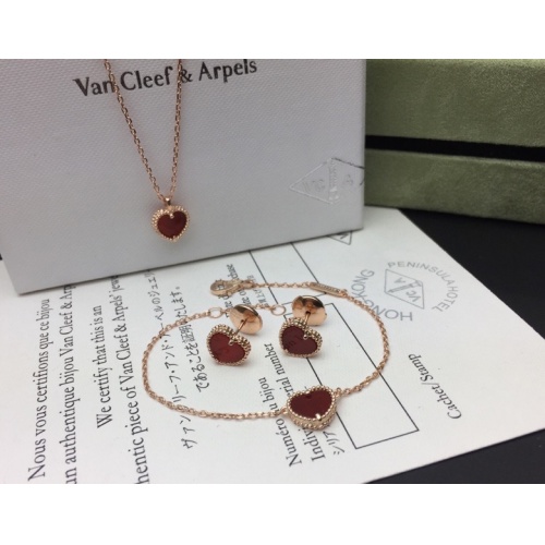 Cheap Van Cleef &amp; Arpels Jewelry Set For Women #1115615 Replica Wholesale [$64.00 USD] [ITEM#1115615] on Replica Van Cleef &amp; Arpels Jewelry Set