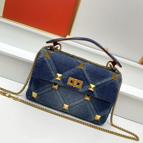 Cheap Valentino AAA Quality Messenger Bags For Women #1119234 Replica Wholesale [$108.00 USD] [ITEM#1119234] on Replica Valentino AAA Quality Messenger Bags