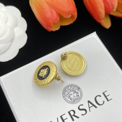 Cheap Versace Earrings For Women #1120919 Replica Wholesale [$27.00 USD] [ITEM#1120919] on Replica Versace Earrings
