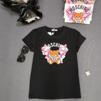 Moschino T-Shirts Short Sleeved For Women #1113302