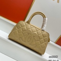 Chanel AAA Quality Messenger Bags For Women #1115169