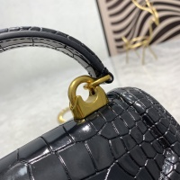 Cheap Dolce &amp; Gabbana D&amp;G AAA Quality Messenger Bags For Women #1115358 Replica Wholesale [$108.00 USD] [ITEM#1115358] on Replica Dolce &amp; Gabbana D&amp;G AAA Quality Messenger Bags