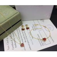 Cheap Van Cleef &amp; Arpels Jewelry Set For Women #1115616 Replica Wholesale [$64.00 USD] [ITEM#1115616] on Replica Van Cleef &amp; Arpels Jewelry Set