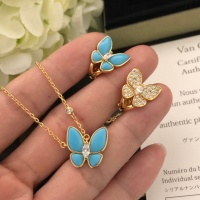 Cheap Van Cleef &amp; Arpels Jewelry Set For Women #1115853 Replica Wholesale [$80.00 USD] [ITEM#1115853] on Replica Van Cleef &amp; Arpels Jewelry Set