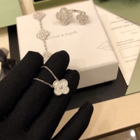 Cheap Van Cleef &amp; Arpels Jewelry Set For Women #1119344 Replica Wholesale [$85.00 USD] [ITEM#1119344] on Replica Van Cleef &amp; Arpels Jewelry Set