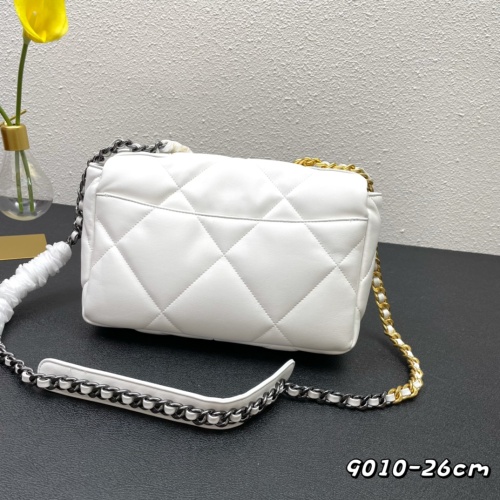 Cheap Chanel AAA Quality Messenger Bags For Women #1122131 Replica Wholesale [$92.00 USD] [ITEM#1122131] on Replica Chanel AAA Messenger Bags