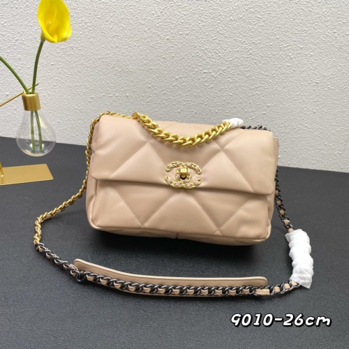 Cheap Chanel AAA Quality Messenger Bags For Women #1122132 Replica Wholesale [$92.00 USD] [ITEM#1122132] on Replica Chanel AAA Messenger Bags