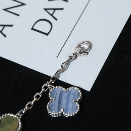 Cheap Van Cleef &amp; Arpels Bracelets For Women #1122376 Replica Wholesale [$85.00 USD] [ITEM#1122376] on Replica Van Cleef &amp; Arpels Bracelets